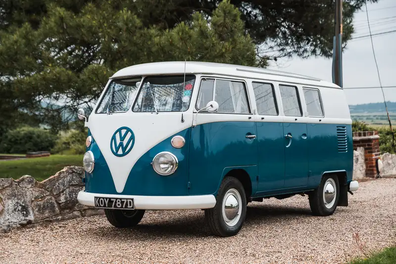 VolksWagen Type 2, a hippibusz